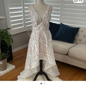 Elegant White Lace High-Low Dress